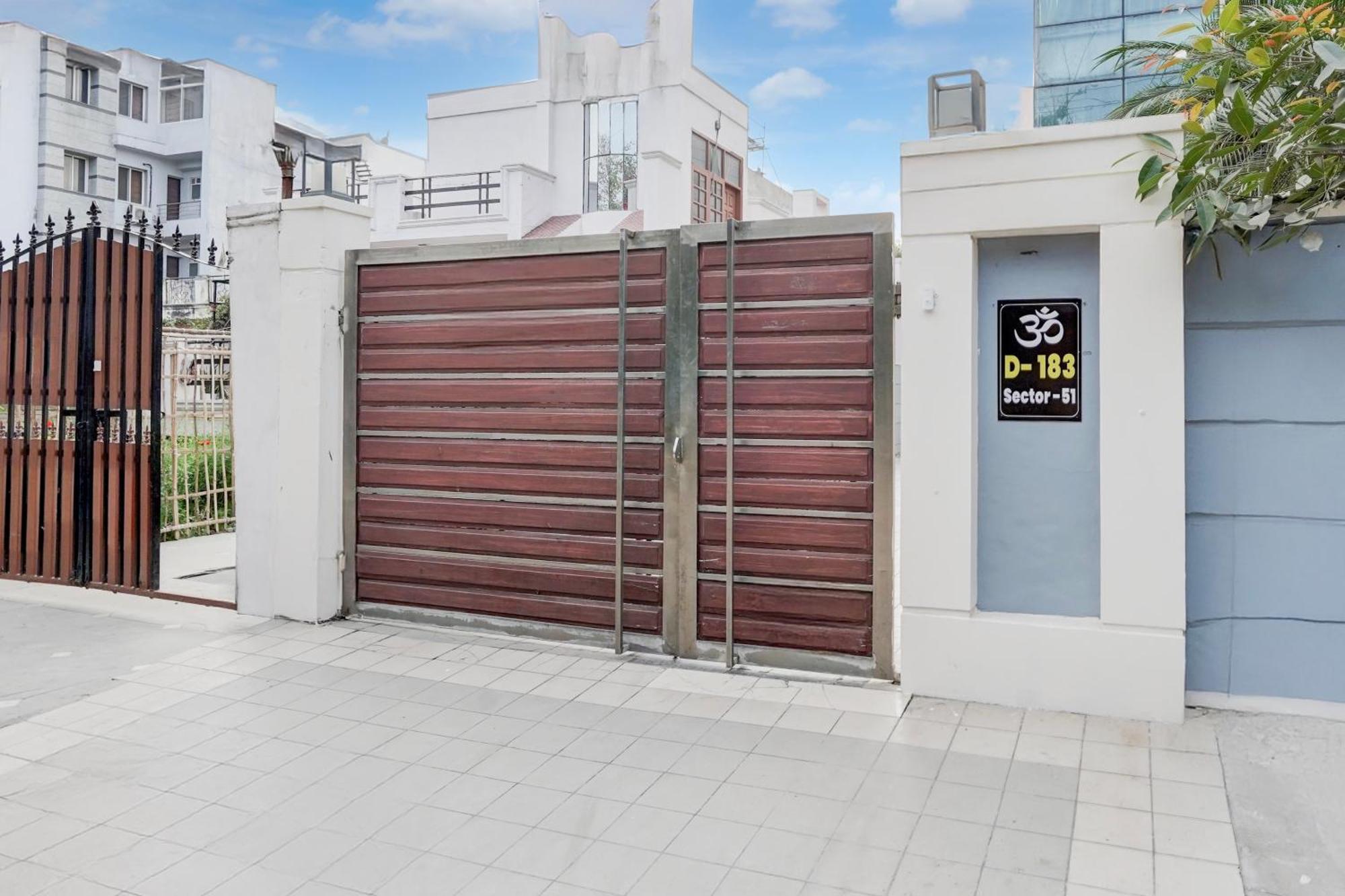 מלון Super Townhouse Sector 51 Noida Near Metro Station מראה חיצוני תמונה